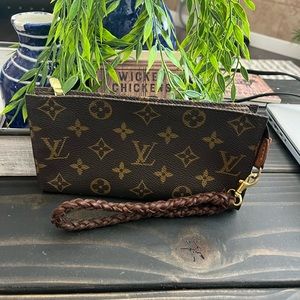LV clutch with wrist strap